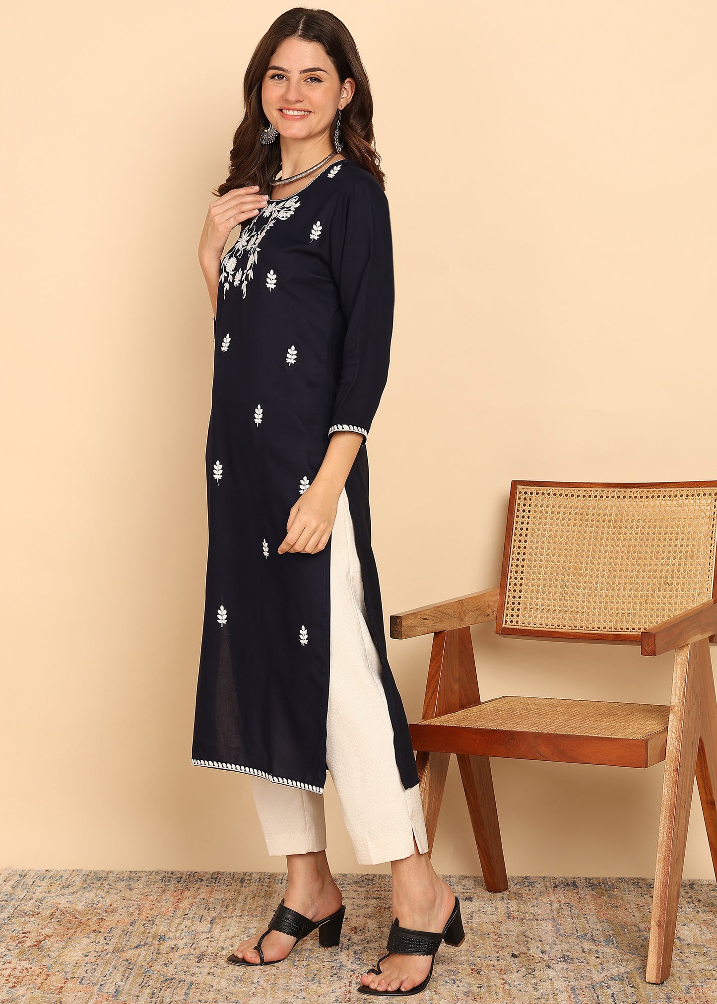 Black Solid Straight Rayon Stitched Kurta