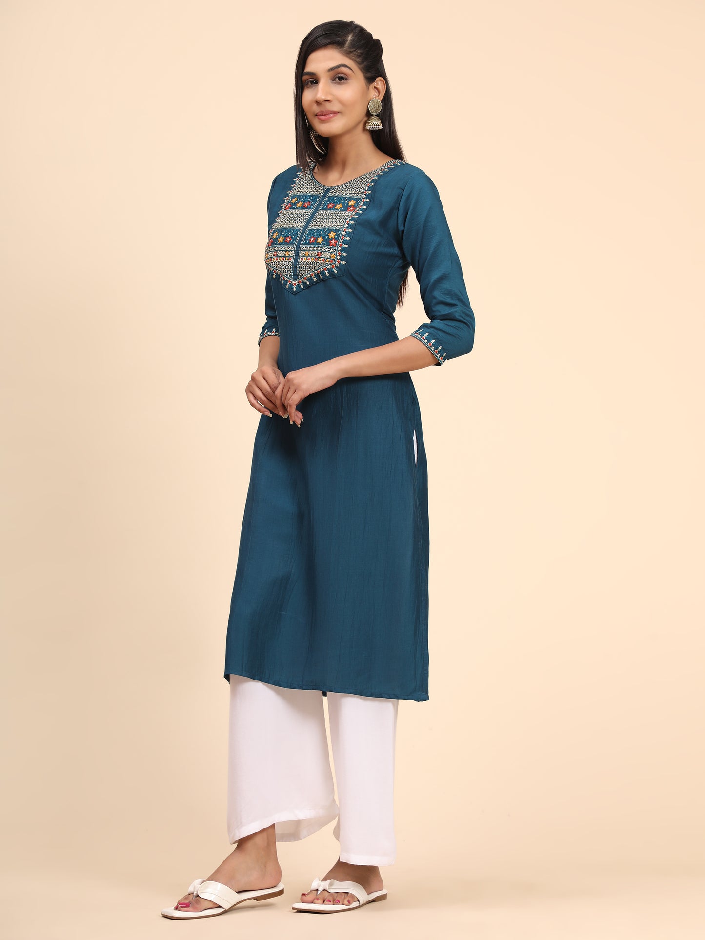 Blue Embroidered Straight Chinon Kurta