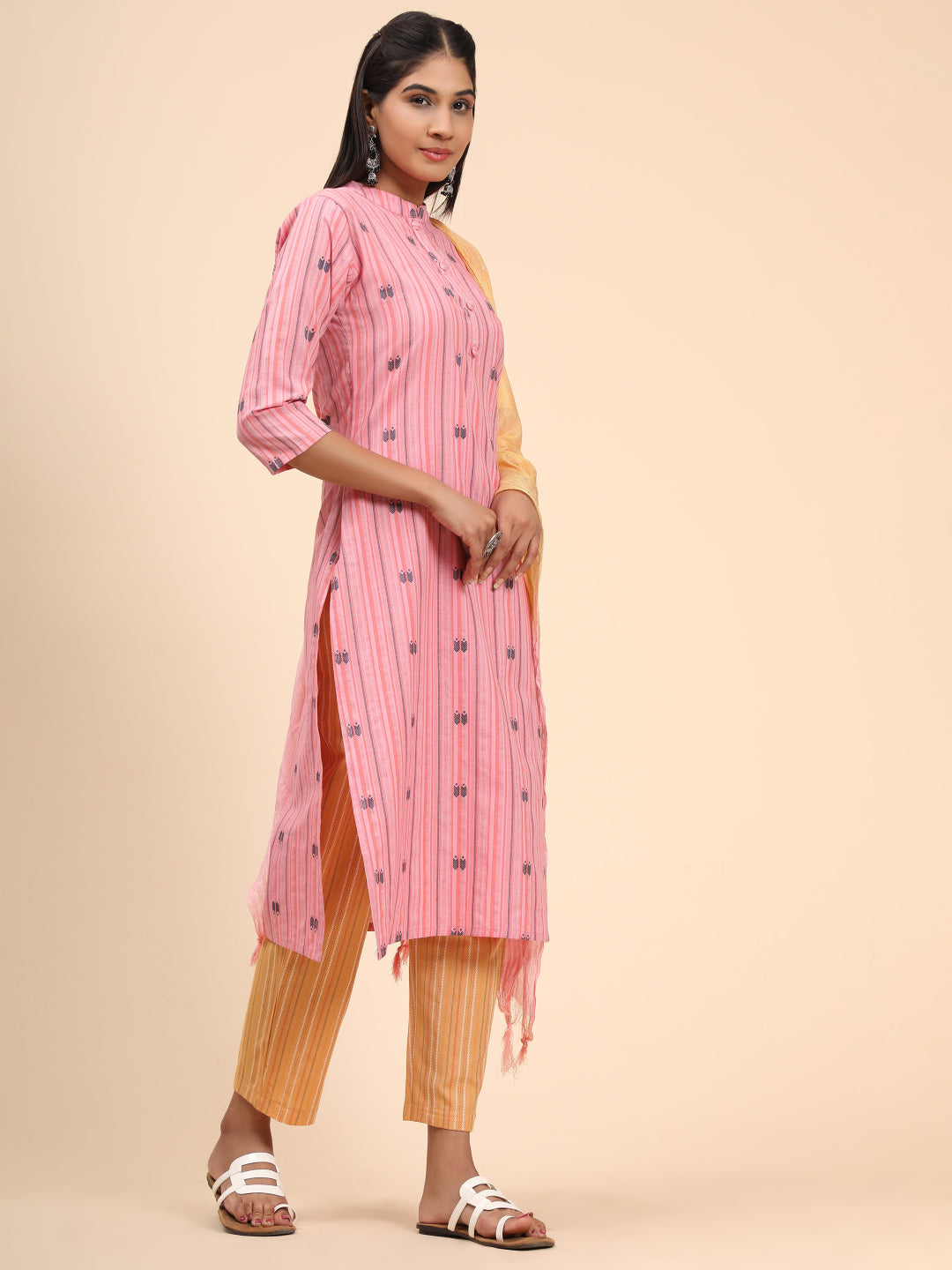 Baby Pink Printed Straight Cotton Blend Kurta Set