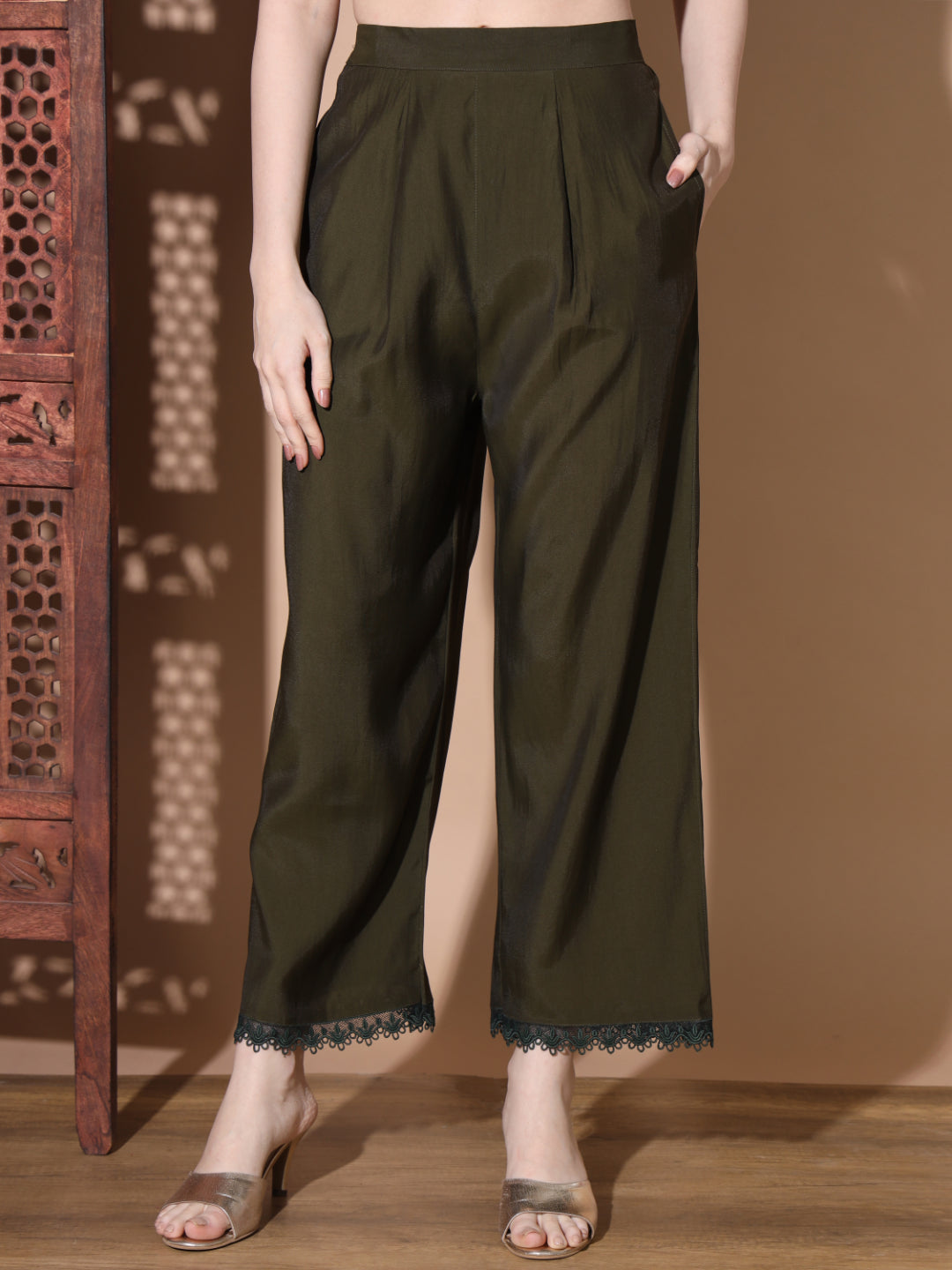 Green Muslin Straight Kurta Set