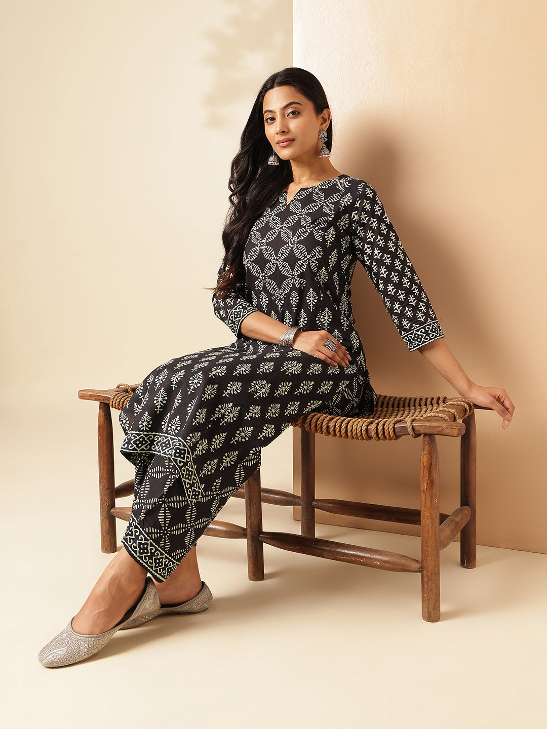 Black Cotton Floral Print Straight Kurta Set