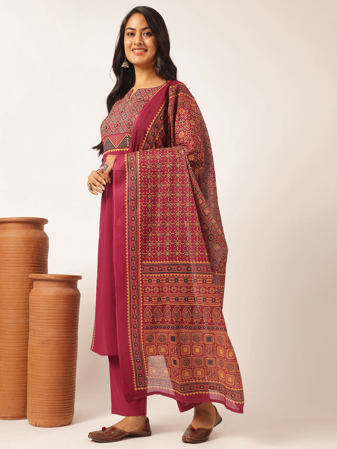 Magenta Cotton Solid Straight Kurta Set