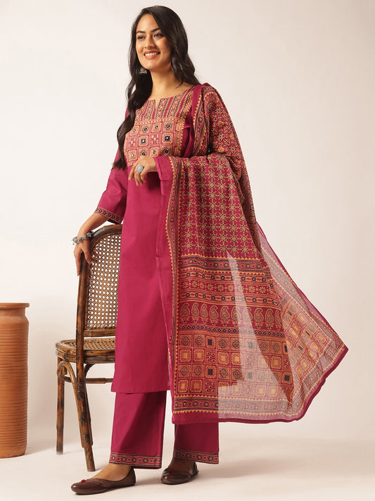 Magenta Cotton Solid Straight Kurta Set