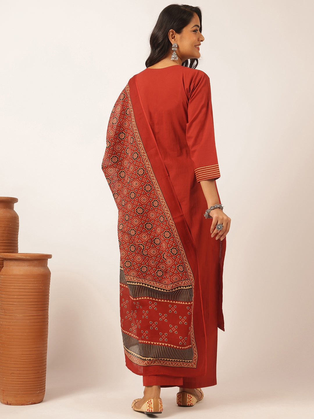 Maroon colour Cotton Solid Straight Kurta Set