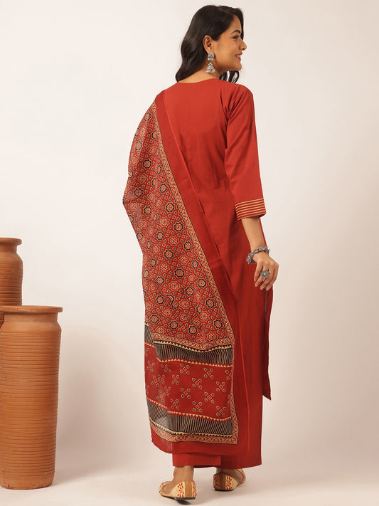 Maroon colour Cotton Solid Straight Kurta Set
