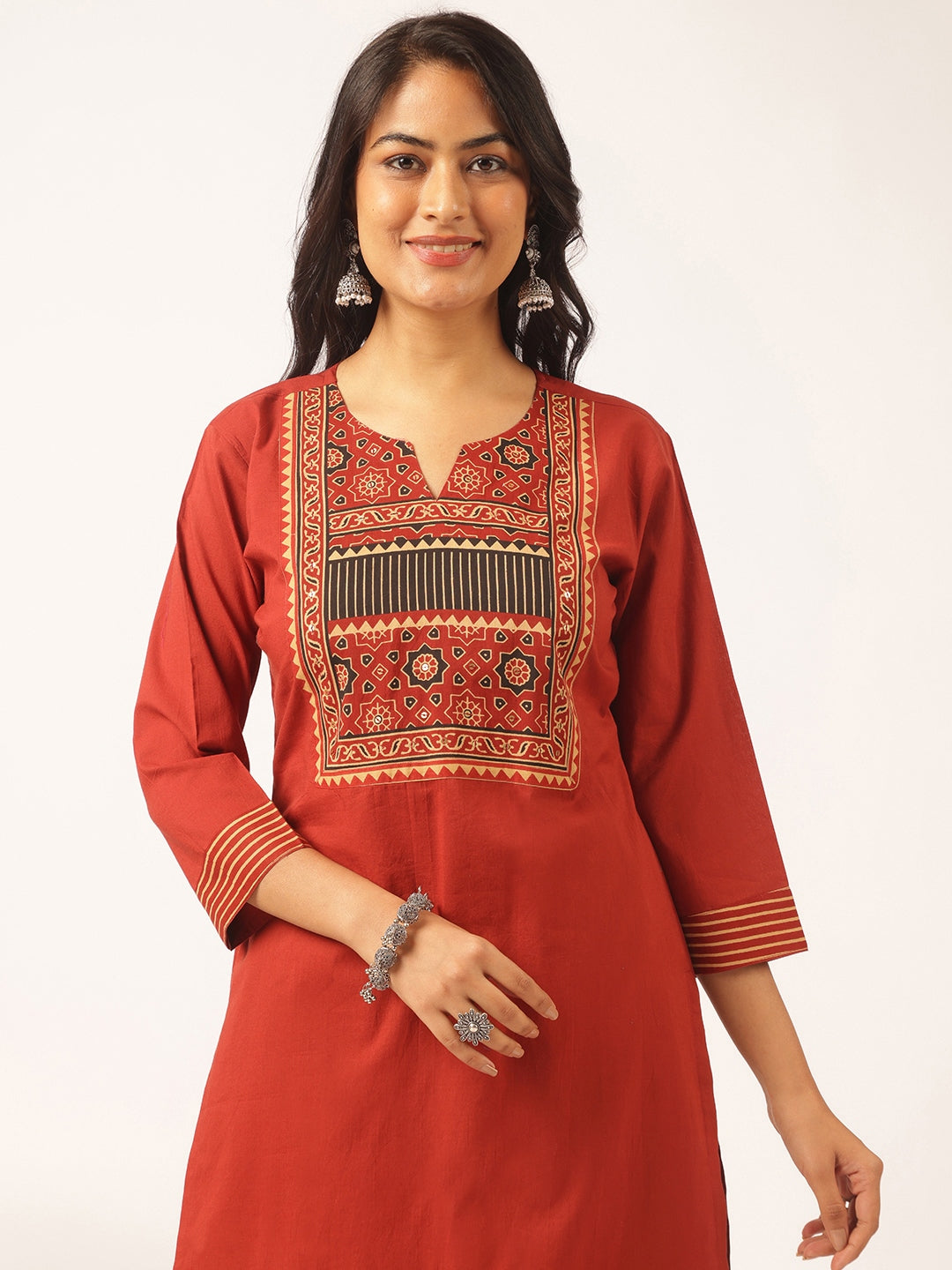 Maroon colour Cotton Solid Straight Kurta Set