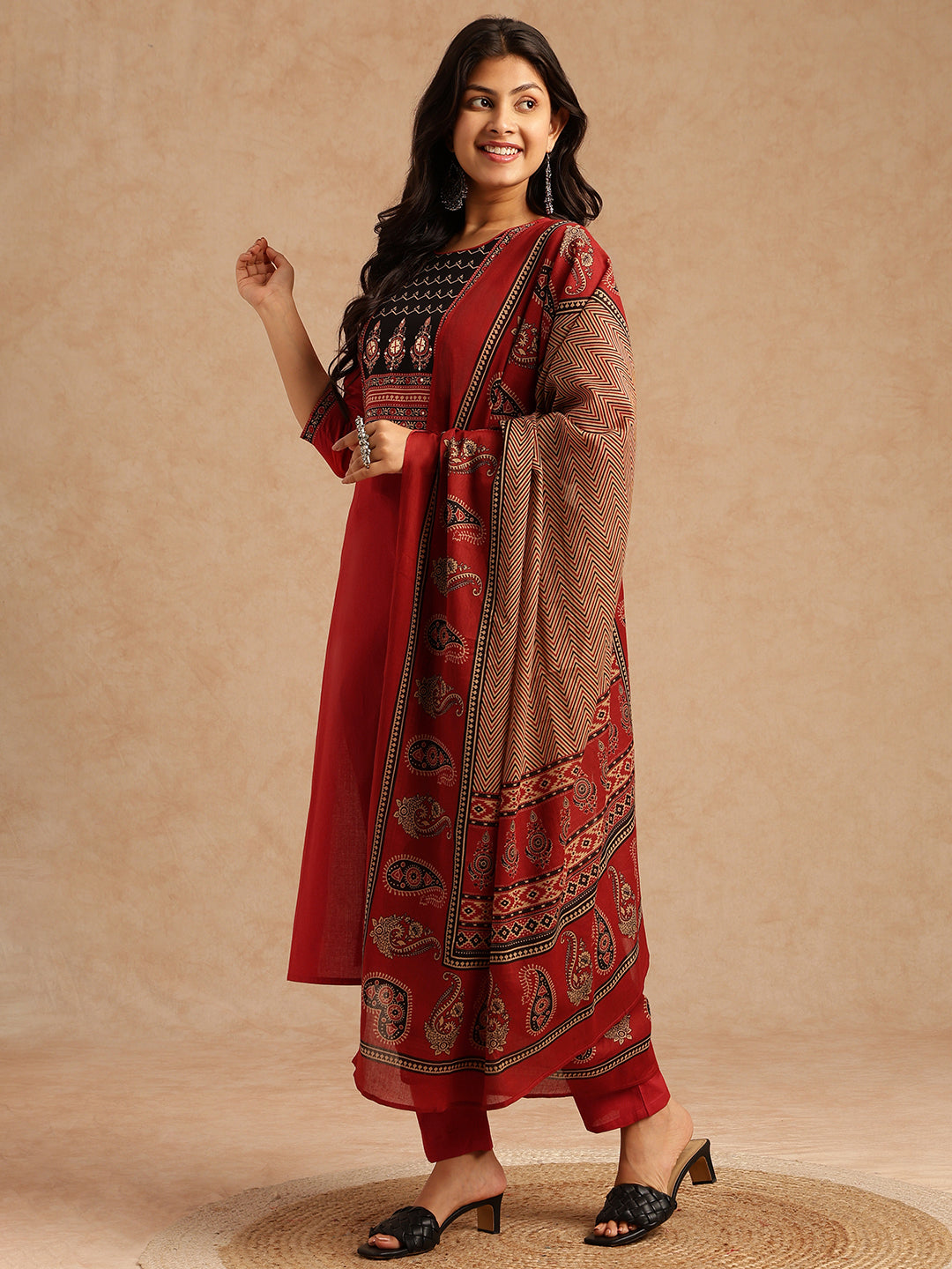 Maroon Solid Straight Cotton Stitched Kurta Set