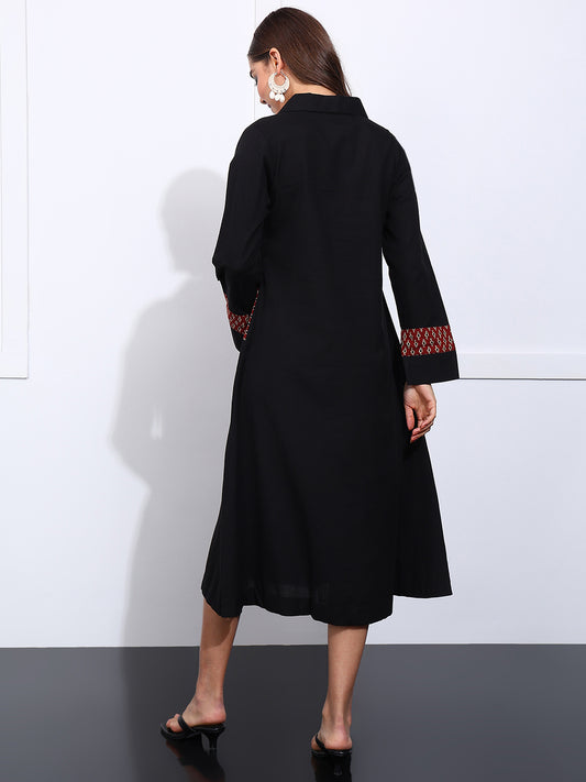 Black Solid Fit & Flare Cotton Stitched Dress
