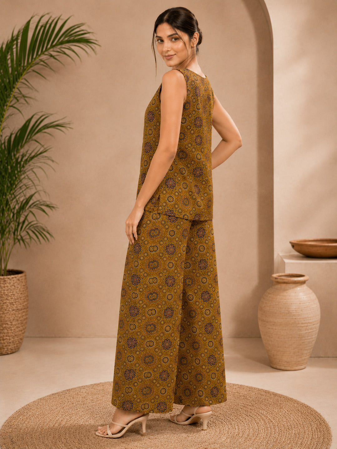 Mustard Geometric Straight Cotton Stitched Co-Ord Set