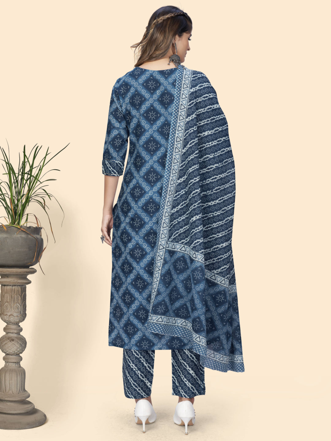 Blue Embroiderd Straight Cotton Kurta Set