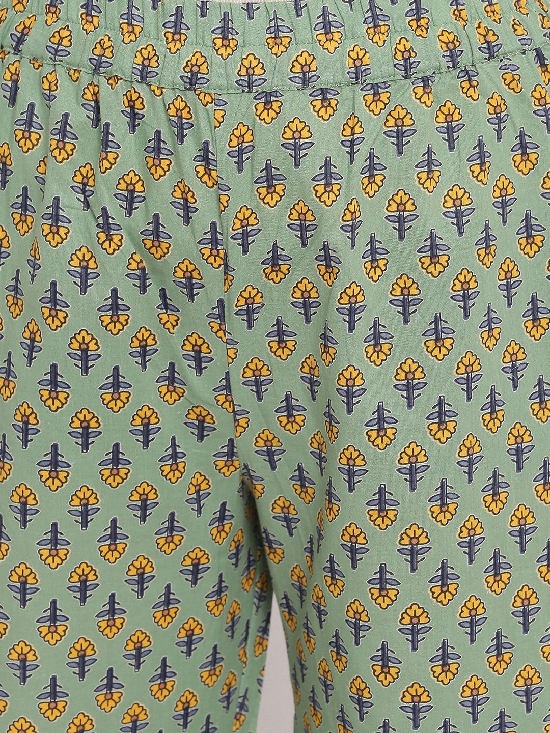 Pista Printed Straight Cotton Kurti Set