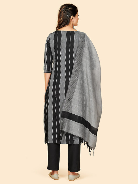 Black Embroidered Straight Cotton Kurta Set