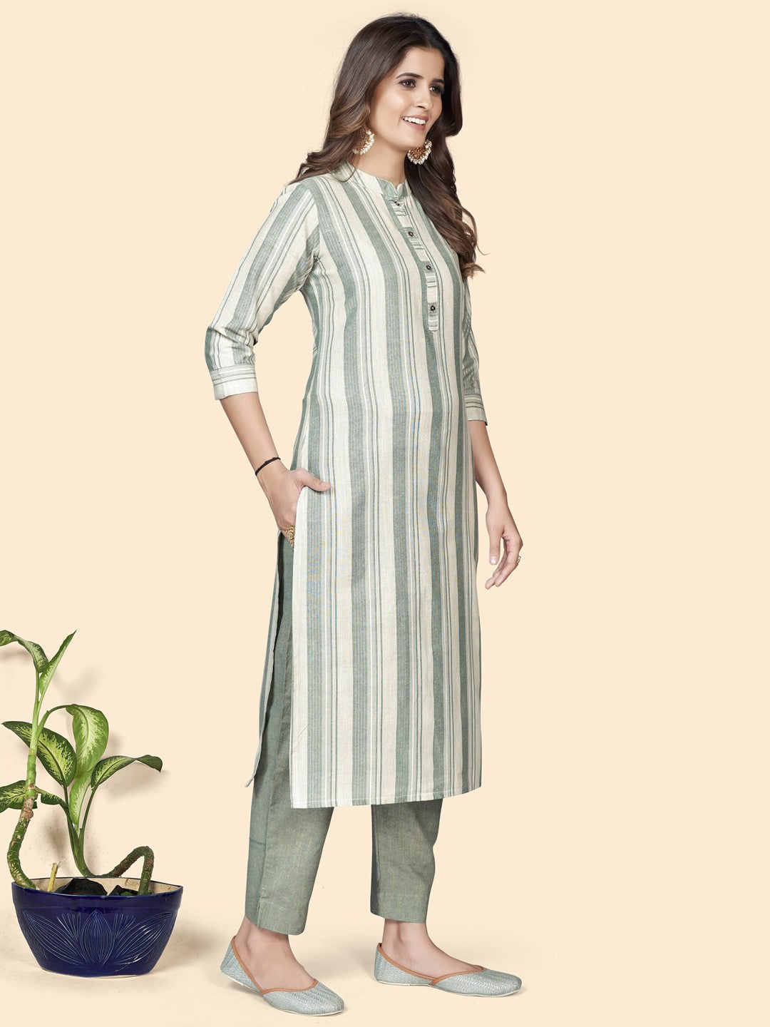 Pista Striped Print Straight Cotton Blend Kurta