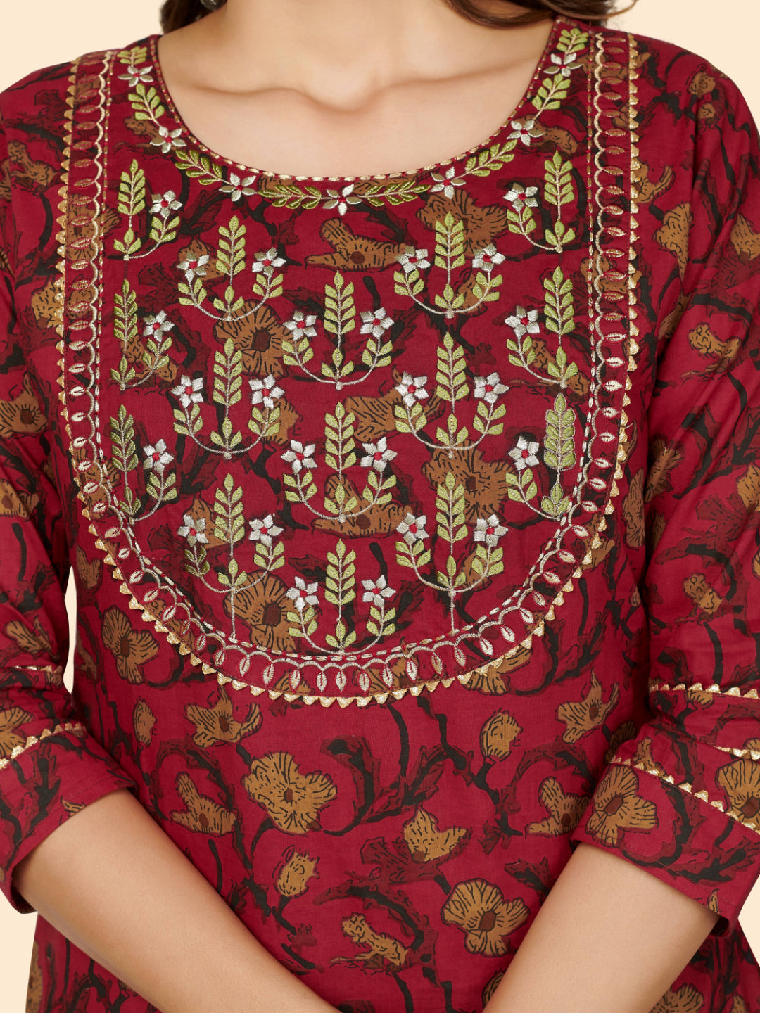 Red Embroidered Straight Cotton Kurta