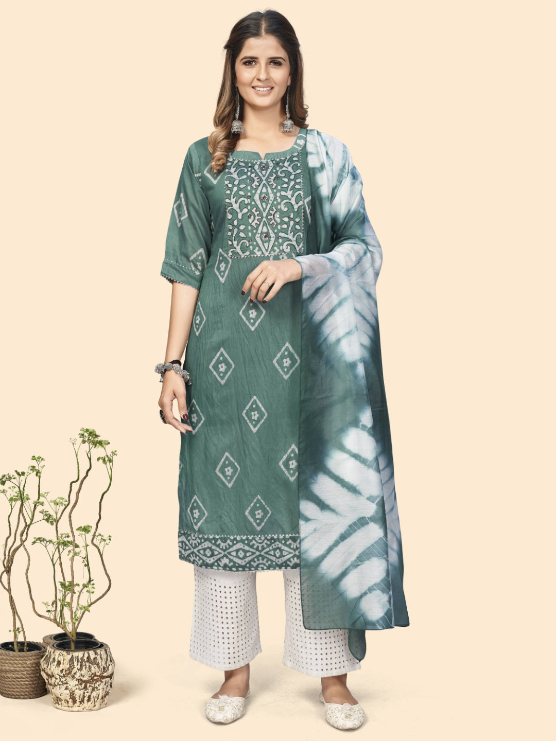 Turquoise Embroidered Straight Chanderi Kurta Dupatta