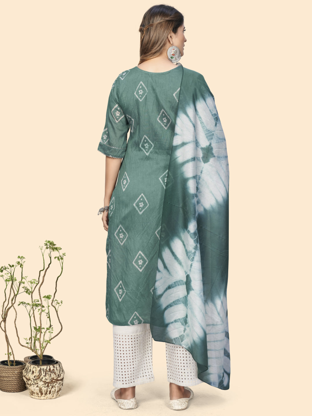 Turquoise Embroidered Straight Chanderi Kurta Dupatta