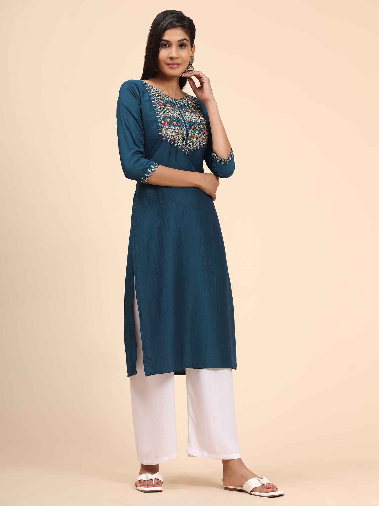 Blue Embroidered Straight Chinon Kurta