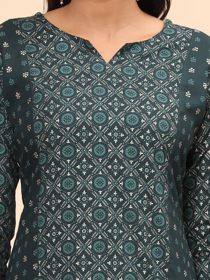 Green Foil Print Straight Rayon Kurta