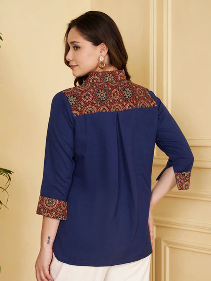 Blue Solid Straight Cotton Flex Stitched Top