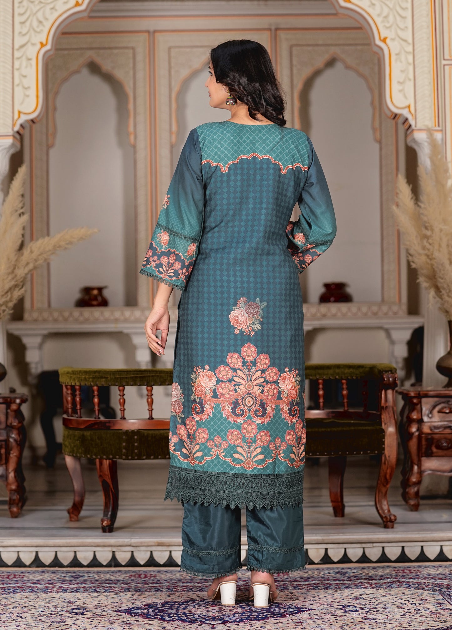 Aqua Muslin Pakistani Style Straight Kurta Set