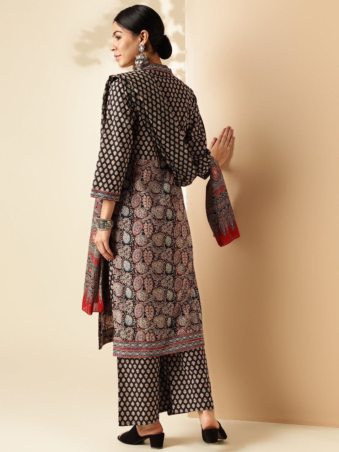 Black Floral Print Straight Cotton Kurta Set