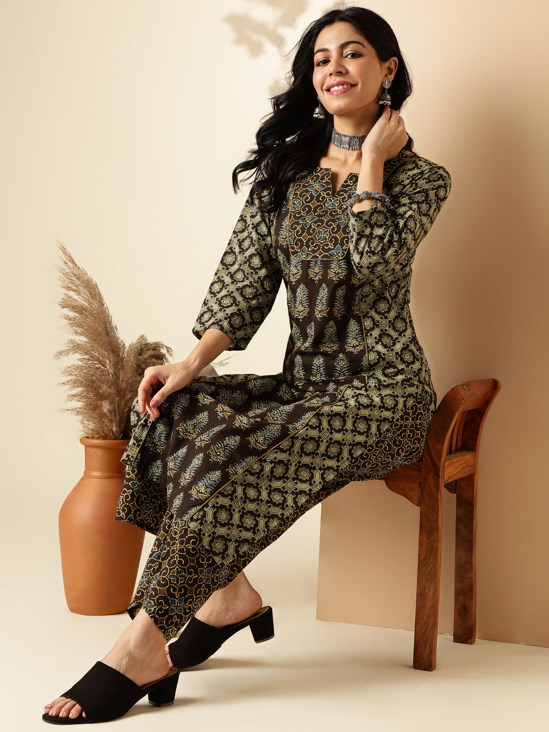 Brown Geometric Print With Lace Straight Cotton Kurta With Palazzo