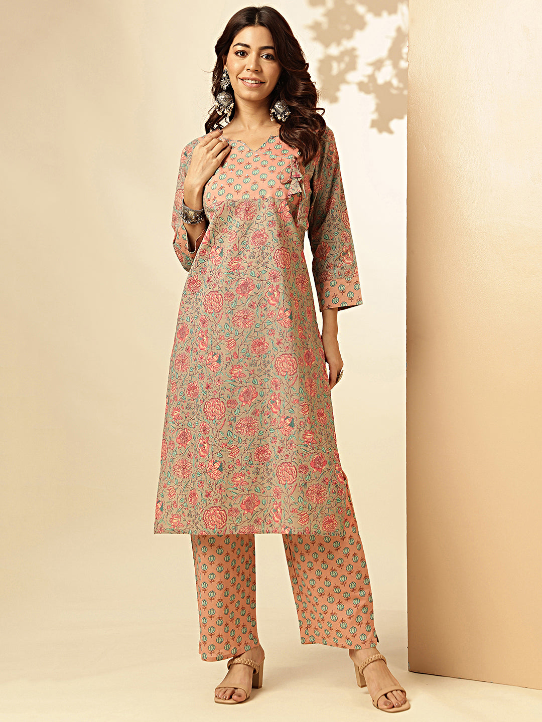 Peach Floral Print Straight Cotton Kurta With Palazzo