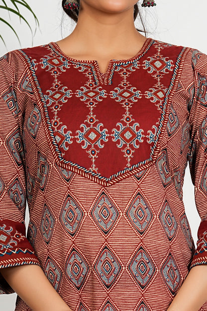 Red And Beige Checkered Print Straight Cotton Kurta