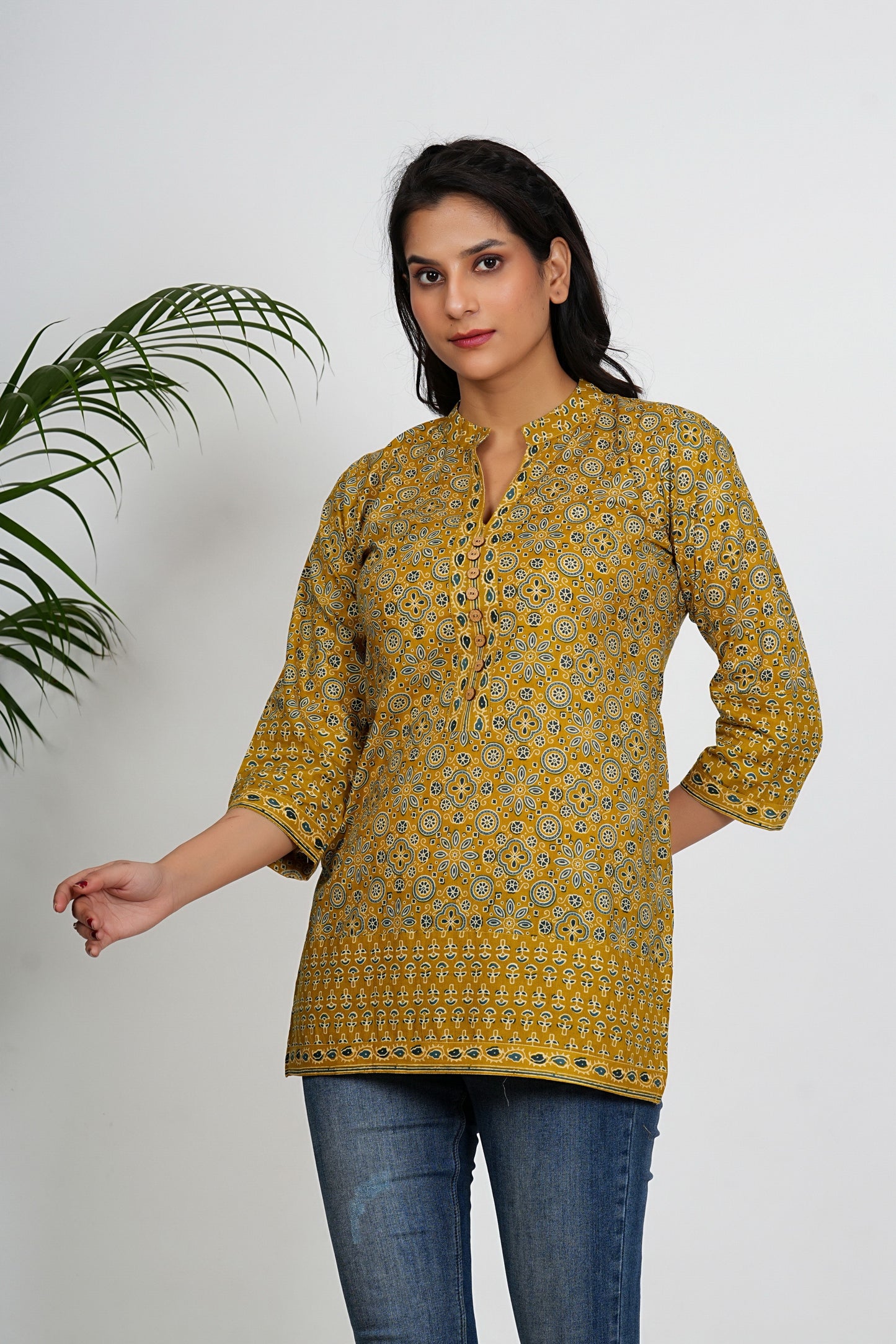 Mehendi Green Color Geomatric Printed Straight Cotton Tunic