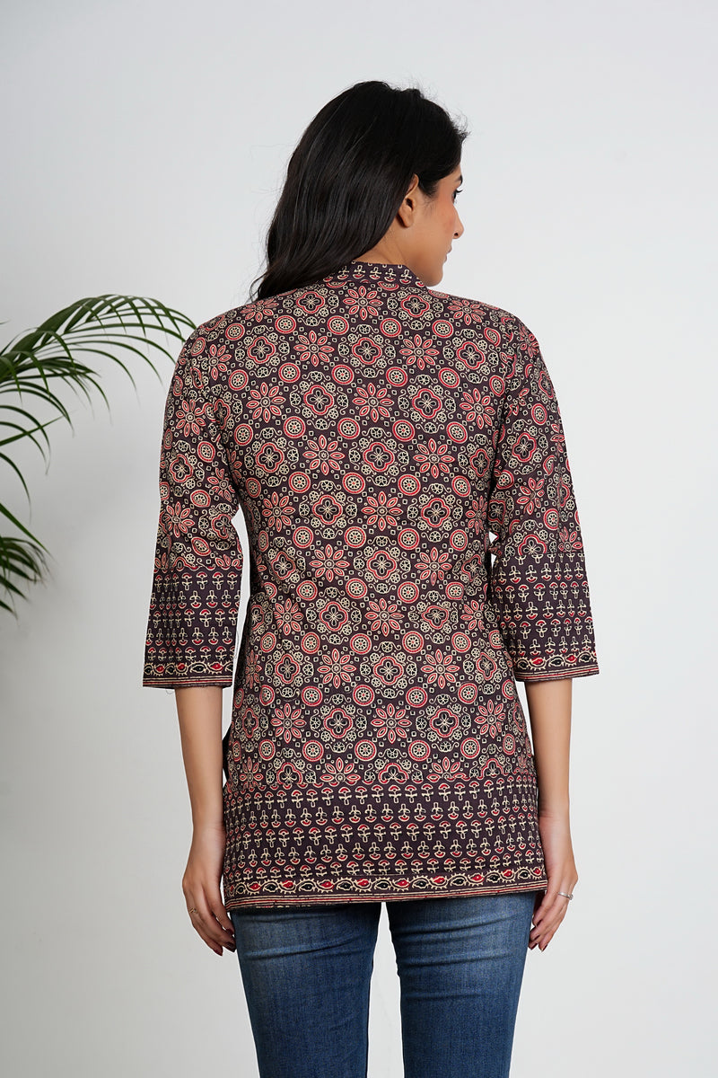 Black Color Geometric Printed Straight Cotton Tunic