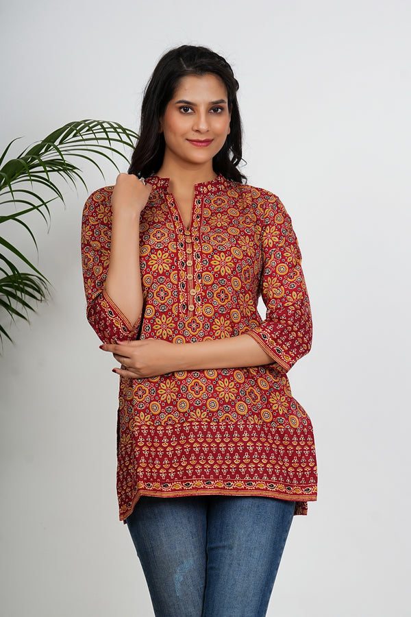 Maroon Color Geometric Printed Straight Cotton Tunic