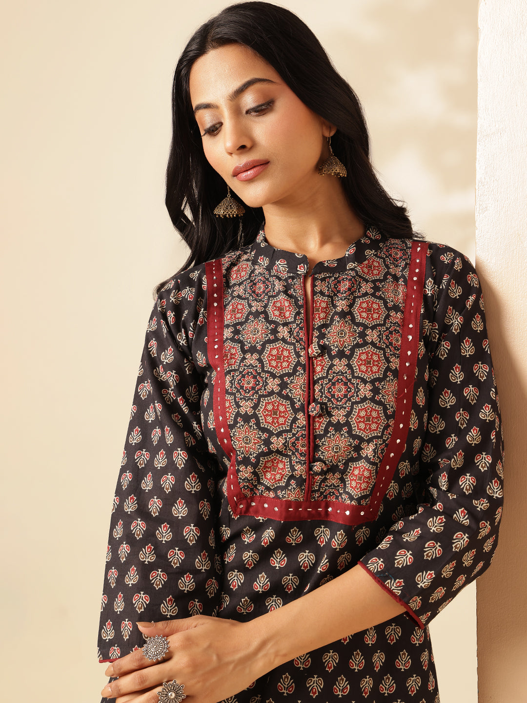 Black Floral Printed Straight Cotton Kurta