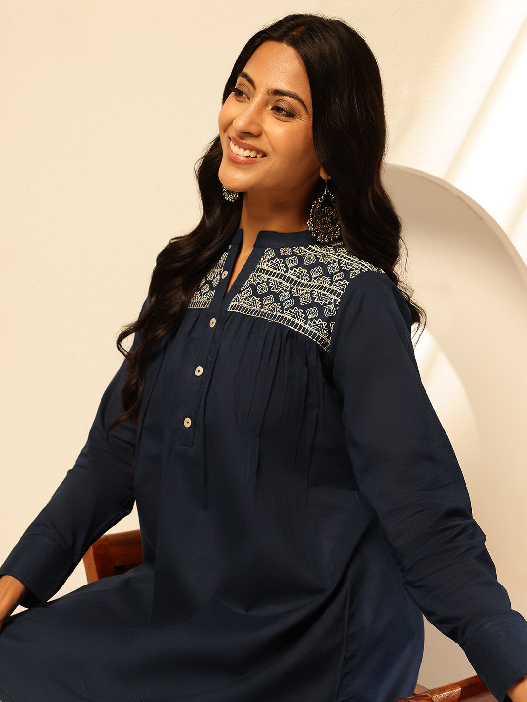 Black Solid Fit and Flare Cotton Tunic Top