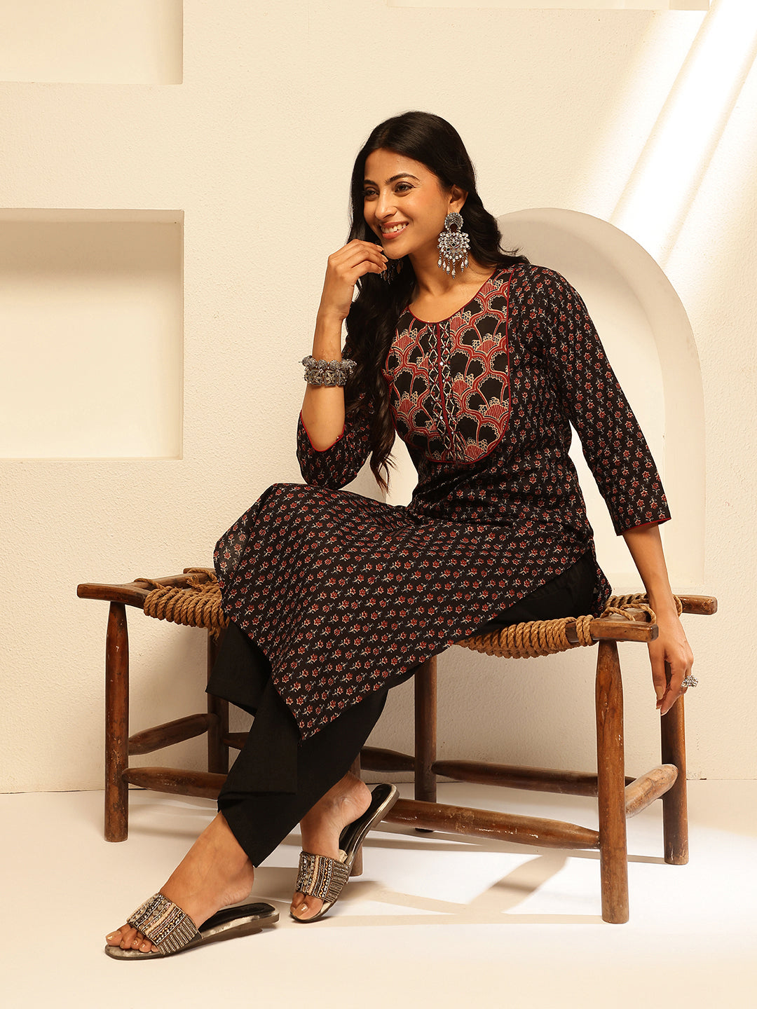 Black Floral Printed Straight Cotton Kurta