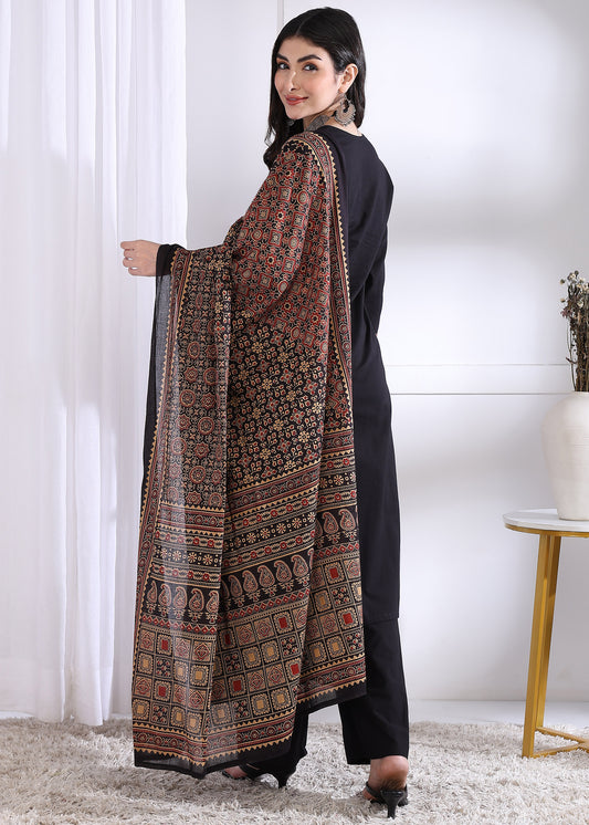Black Solid (Printed Dupatta) Straight Cotton Stitched Kurta Set