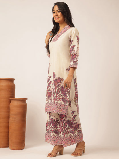 Off-white Cotton flex Floral Printed Straight Kurta Set