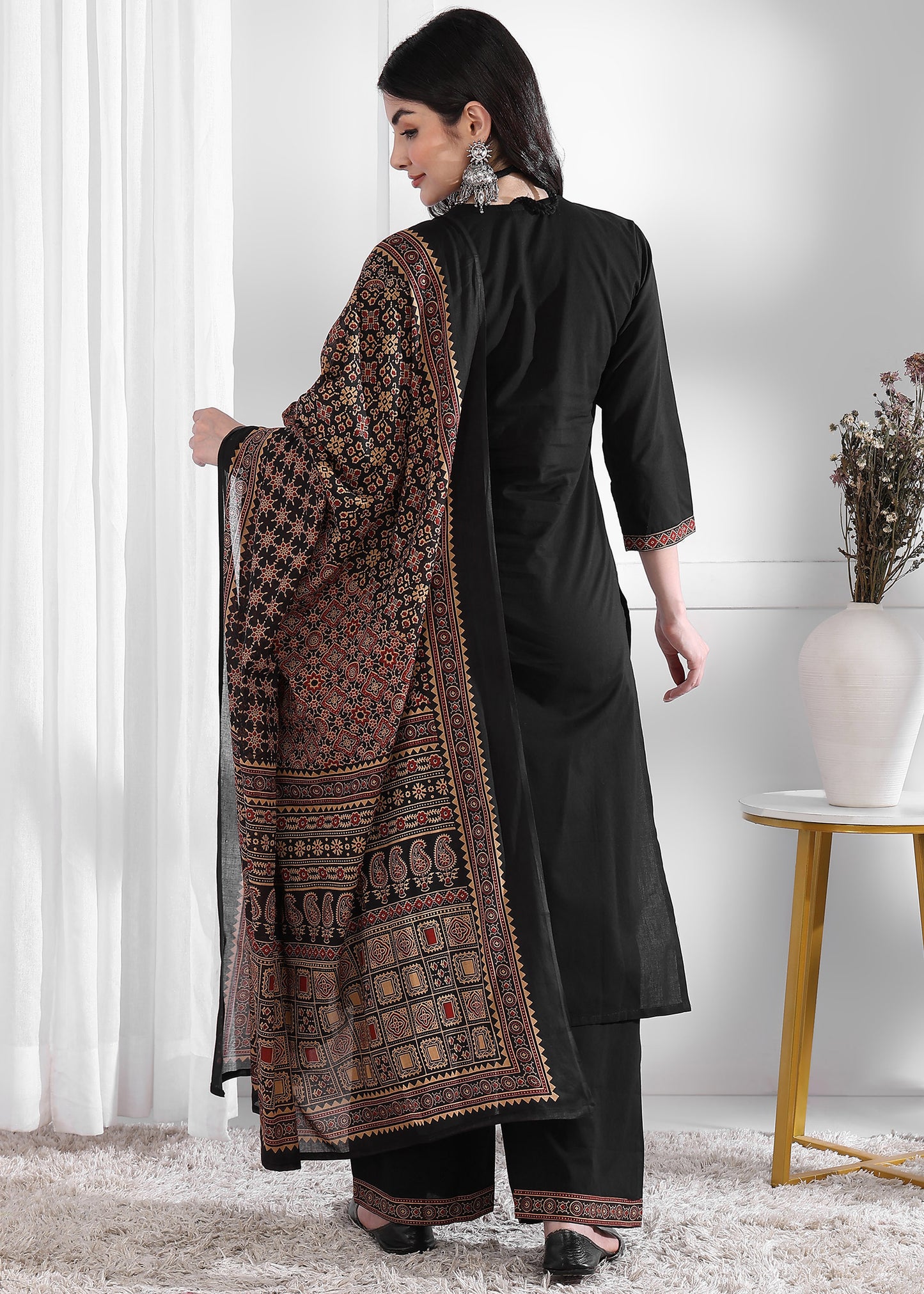 Black Solid (Printed Dupatta) Straight Cotton Stitched Kurta Set