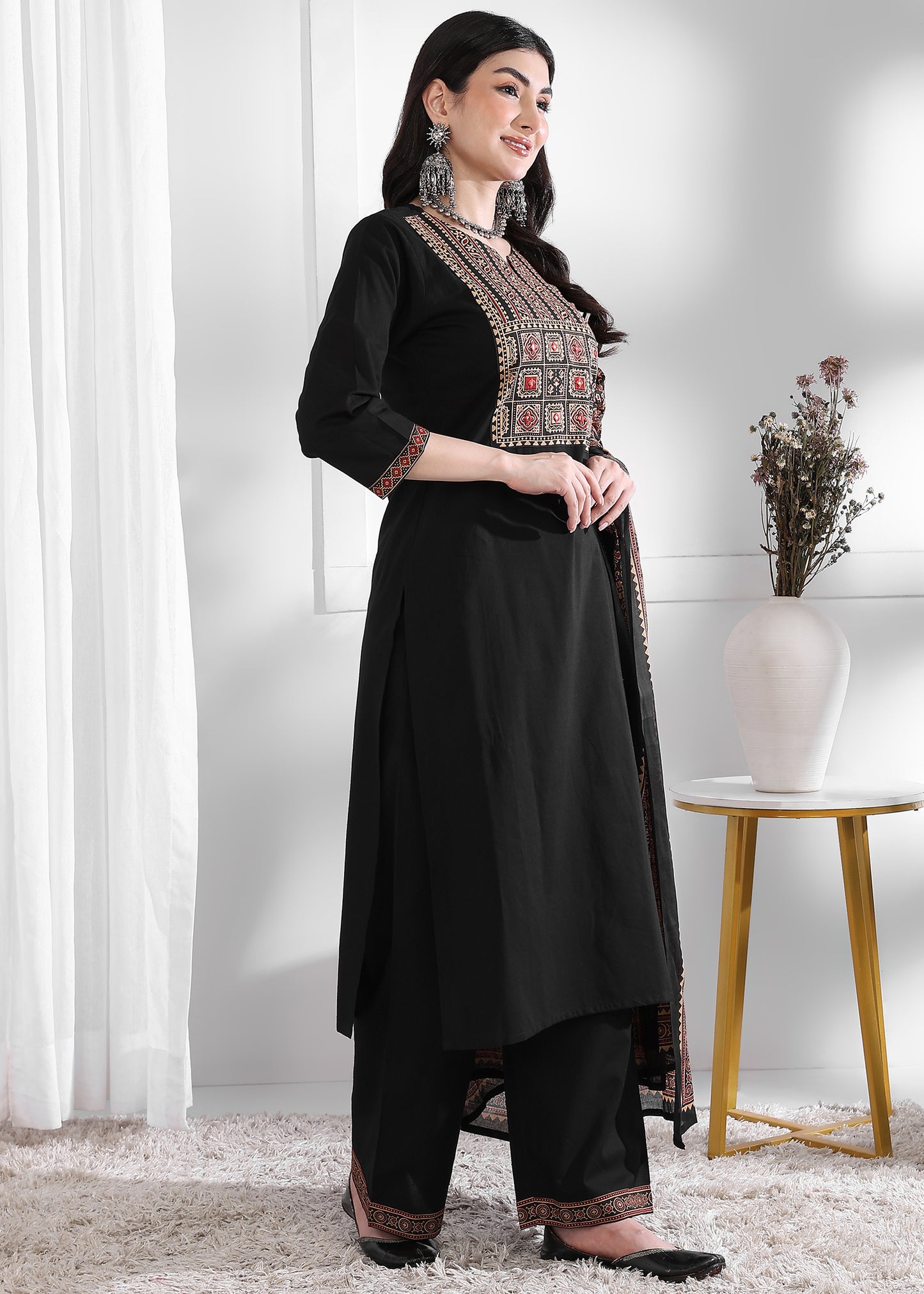 Black Solid (Printed Dupatta) Straight Cotton Stitched Kurta Set