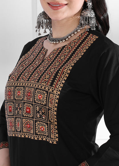 Black Solid (Printed Dupatta) Straight Cotton Stitched Kurta Set