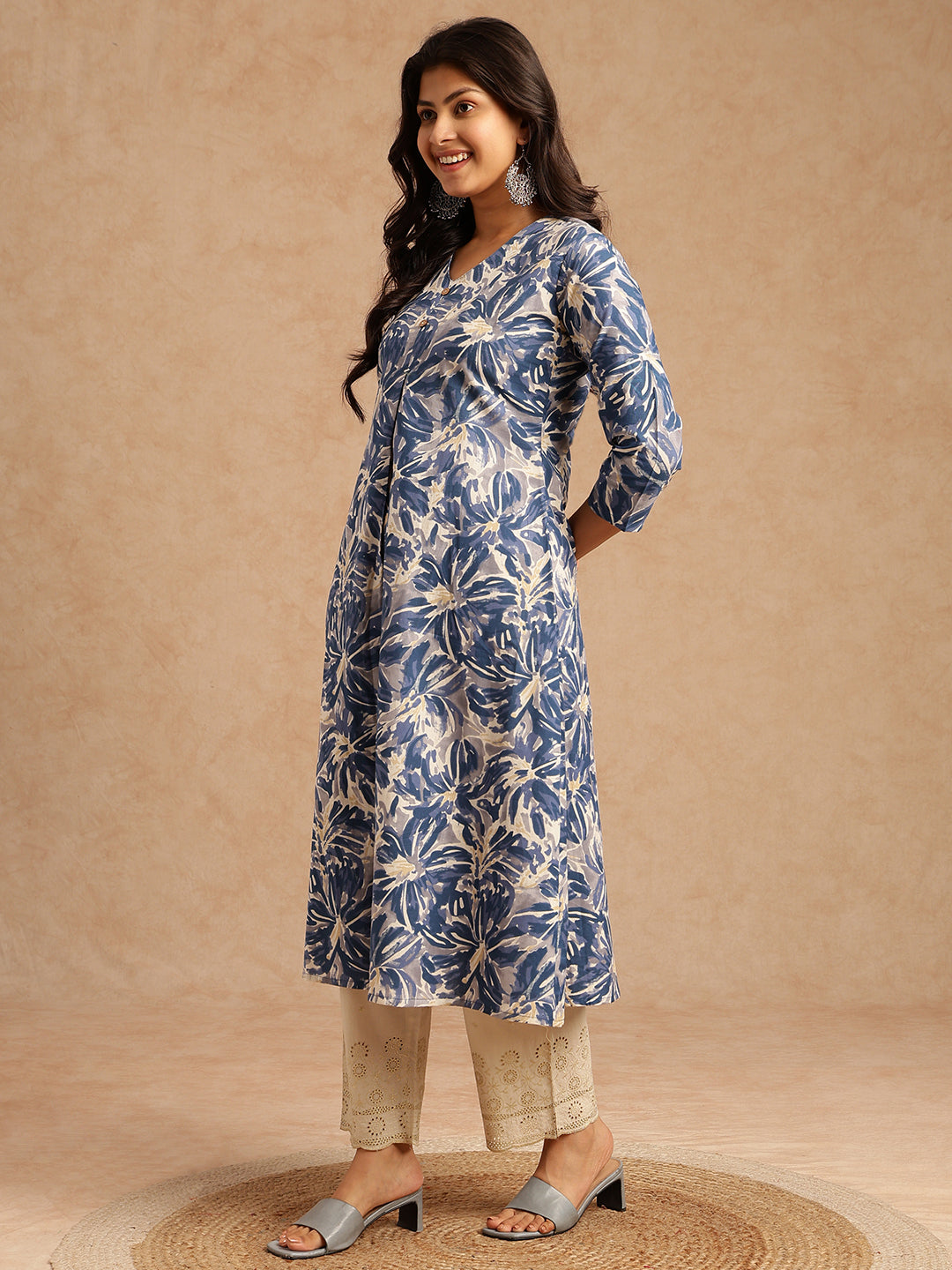 Blue Floral Print A-line Cotton Flex Kurta
