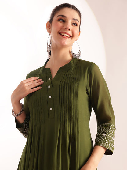 Mahendi Green Embroidered-Solid Fit & Flare Mul Chanderi Stitched Kurta, Pant With Dupatta