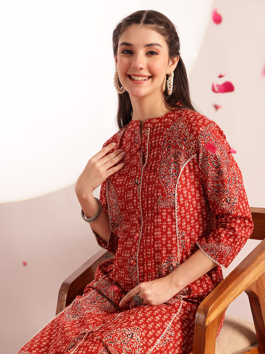 Maroon Floral Print Fit & Flare Cotton Stitched Kurta With Pant