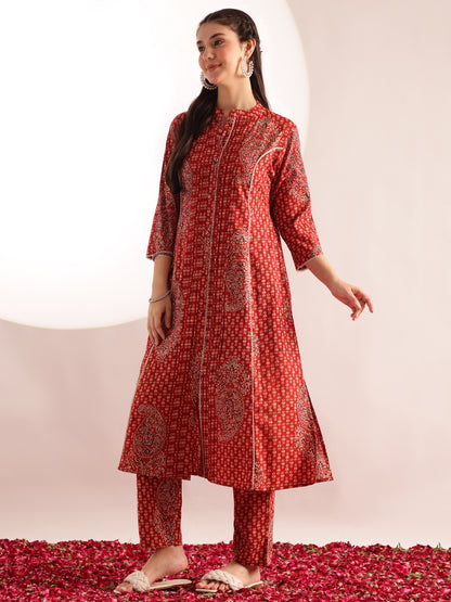 Maroon Floral Print Fit & Flare Cotton Stitched Kurta With Pant
