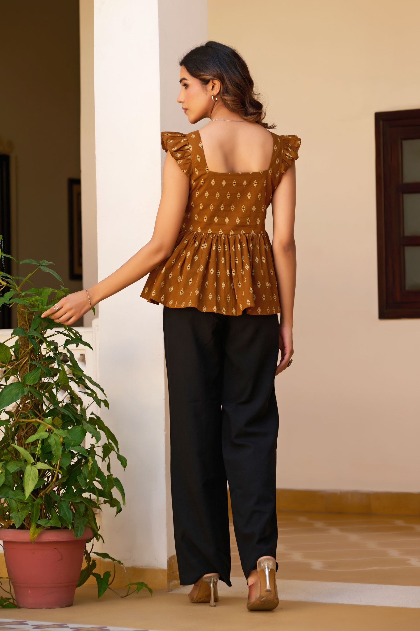 Brown Geometric Print Fit & Flare Cotton Stitched Top