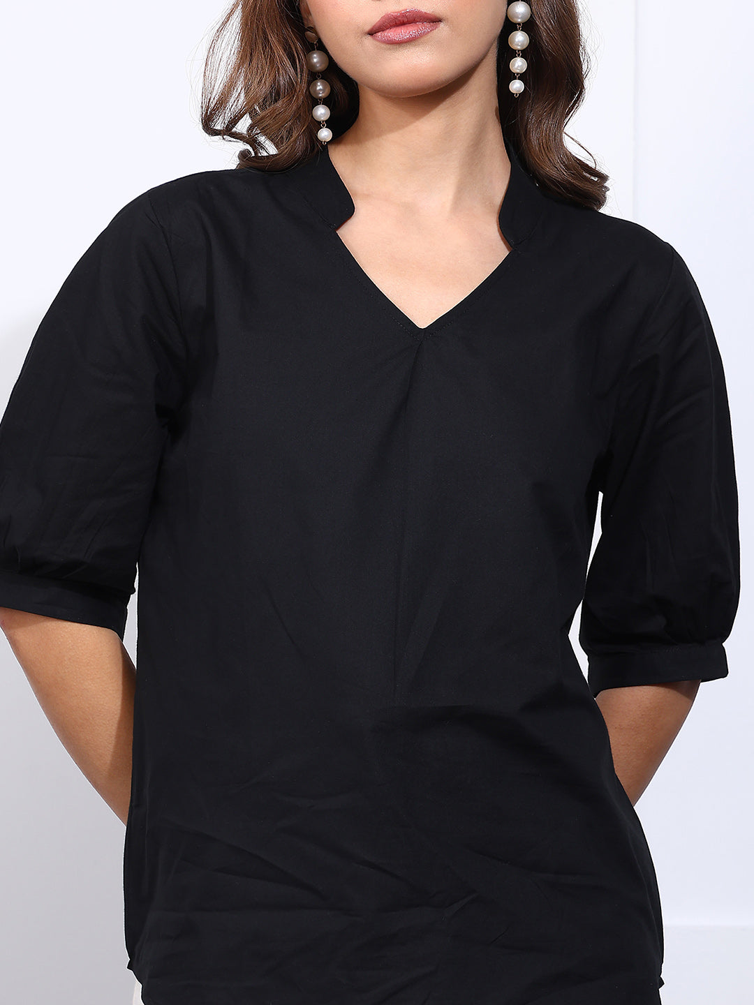 Black Solid Straight Cotton Stitched Top