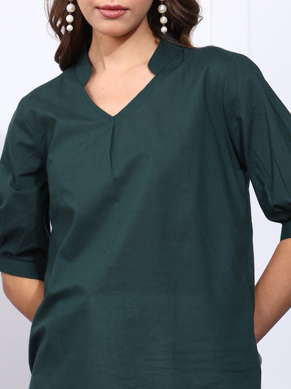 Green Solid Straight Cotton Stitched Top