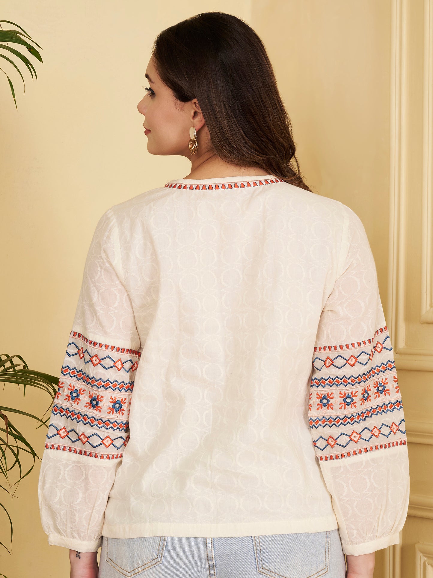 Off-White Geomatric Straight Cotton Jacquard Stitched Top