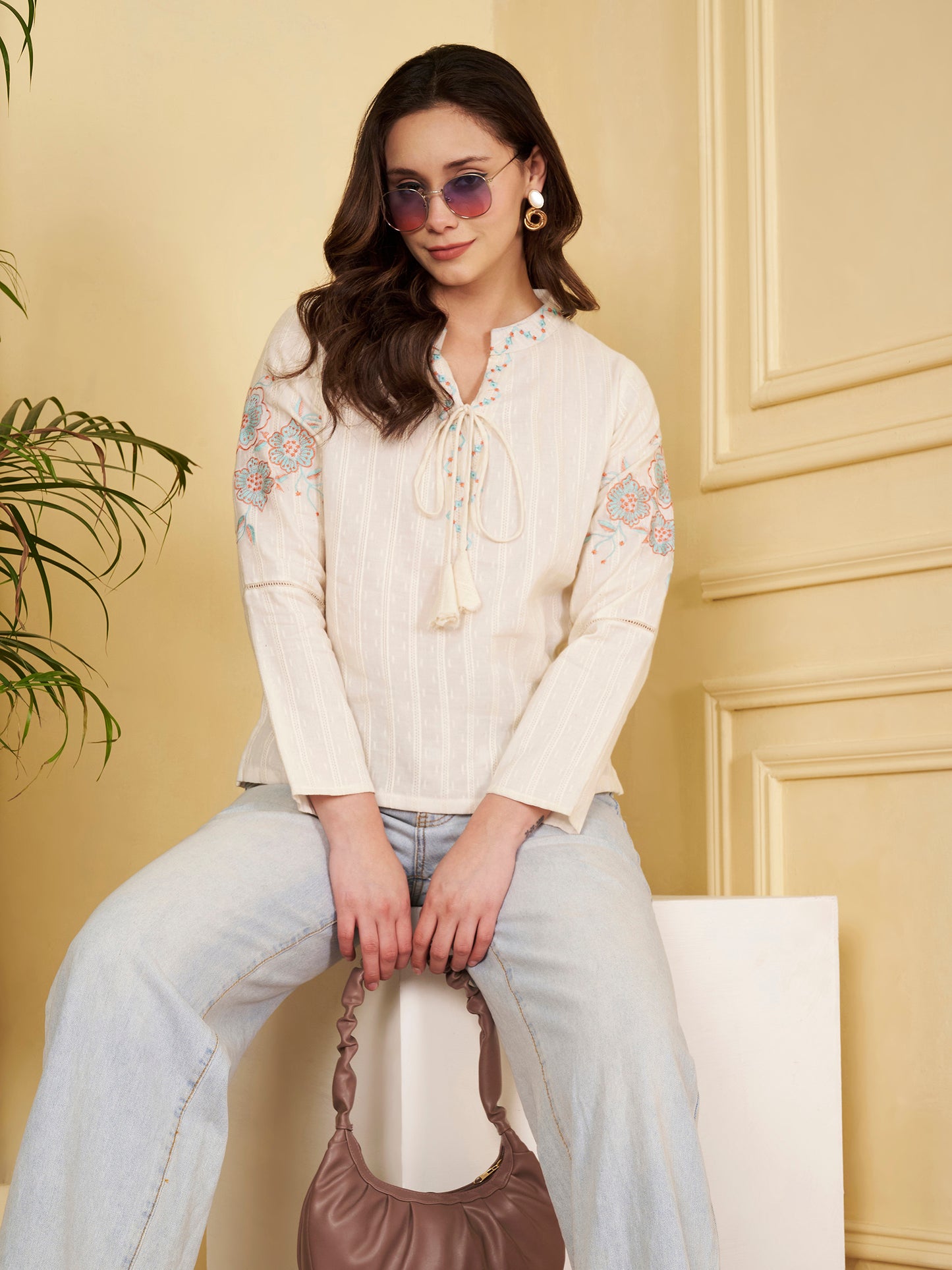Off-White Solid Straight Cotton Jacquard Stitched Top