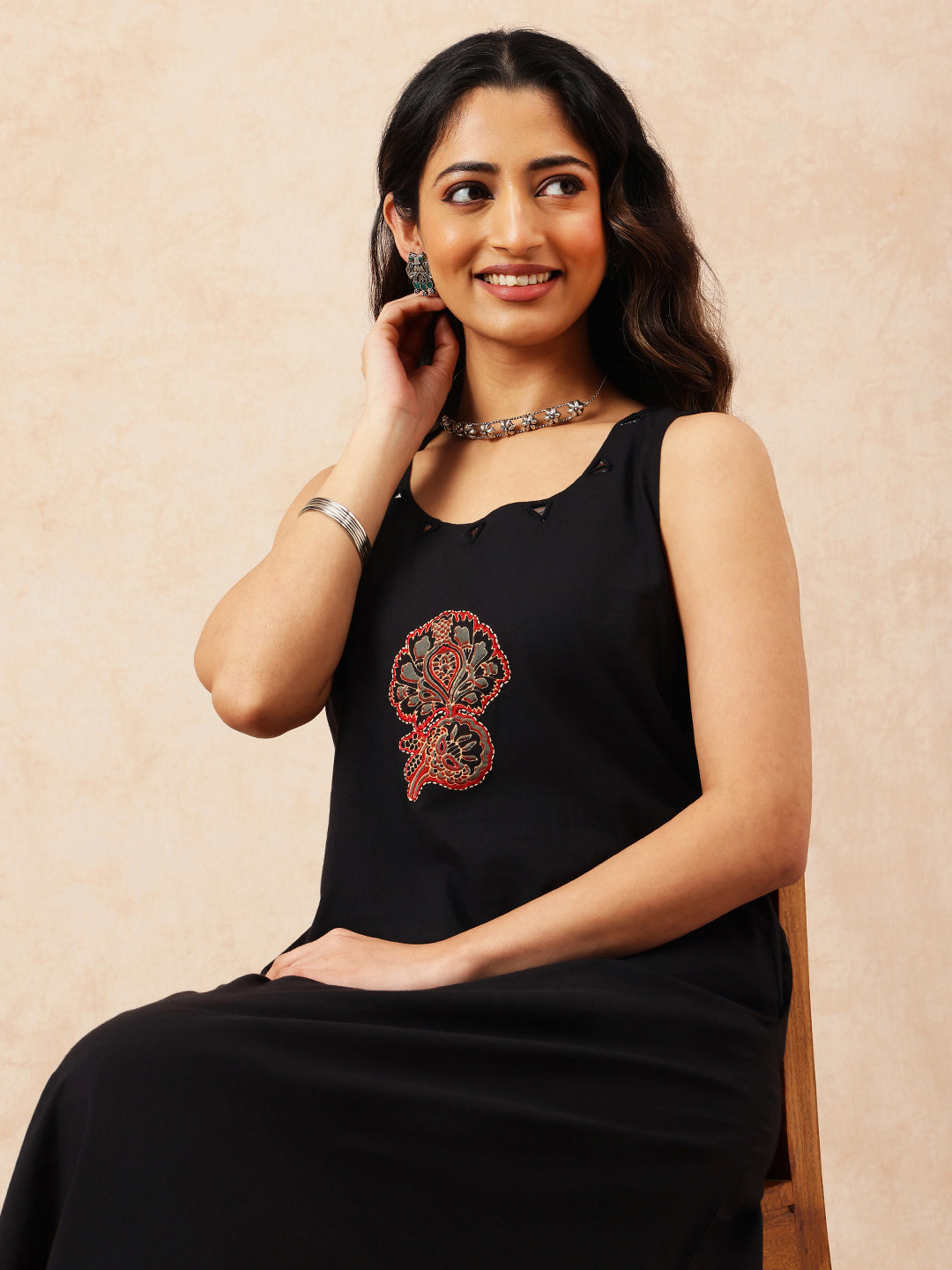 Black Solid Straight Cotton Stitched Kurta With Pant