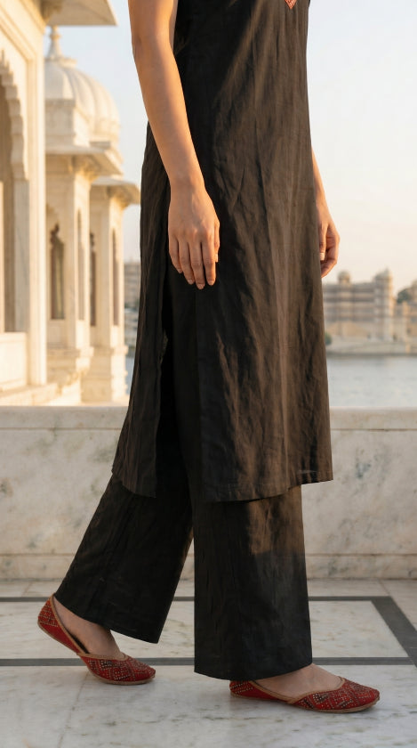 Black Solid A-Line Cotton Stitched Kurta With Pant